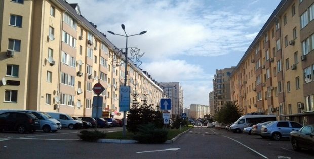 ЖК София в Софиевской Борщаговке вьезд