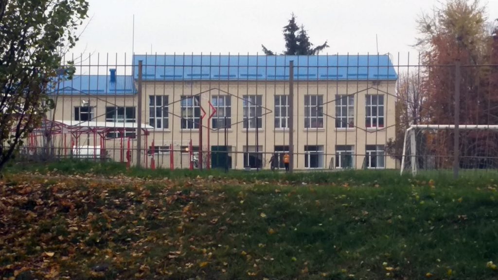 ЖК Белый шоколад Центр в Белогородке школа и спортивная площадка